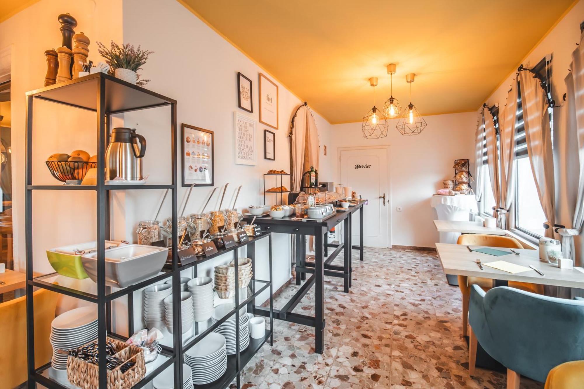 Boutiquehotel Caravella Velden By S4Y フェルデン・アム・ヴェルターゼー エクステリア 写真