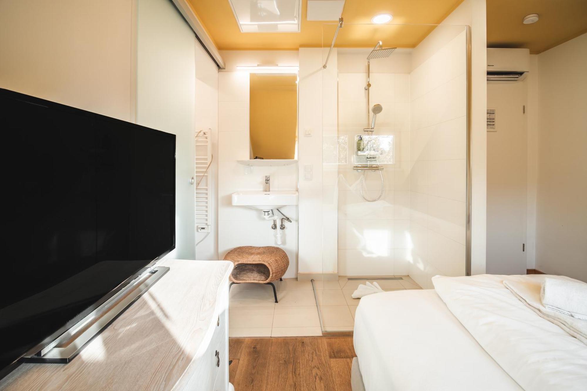 Boutiquehotel Caravella Velden By S4Y フェルデン・アム・ヴェルターゼー エクステリア 写真